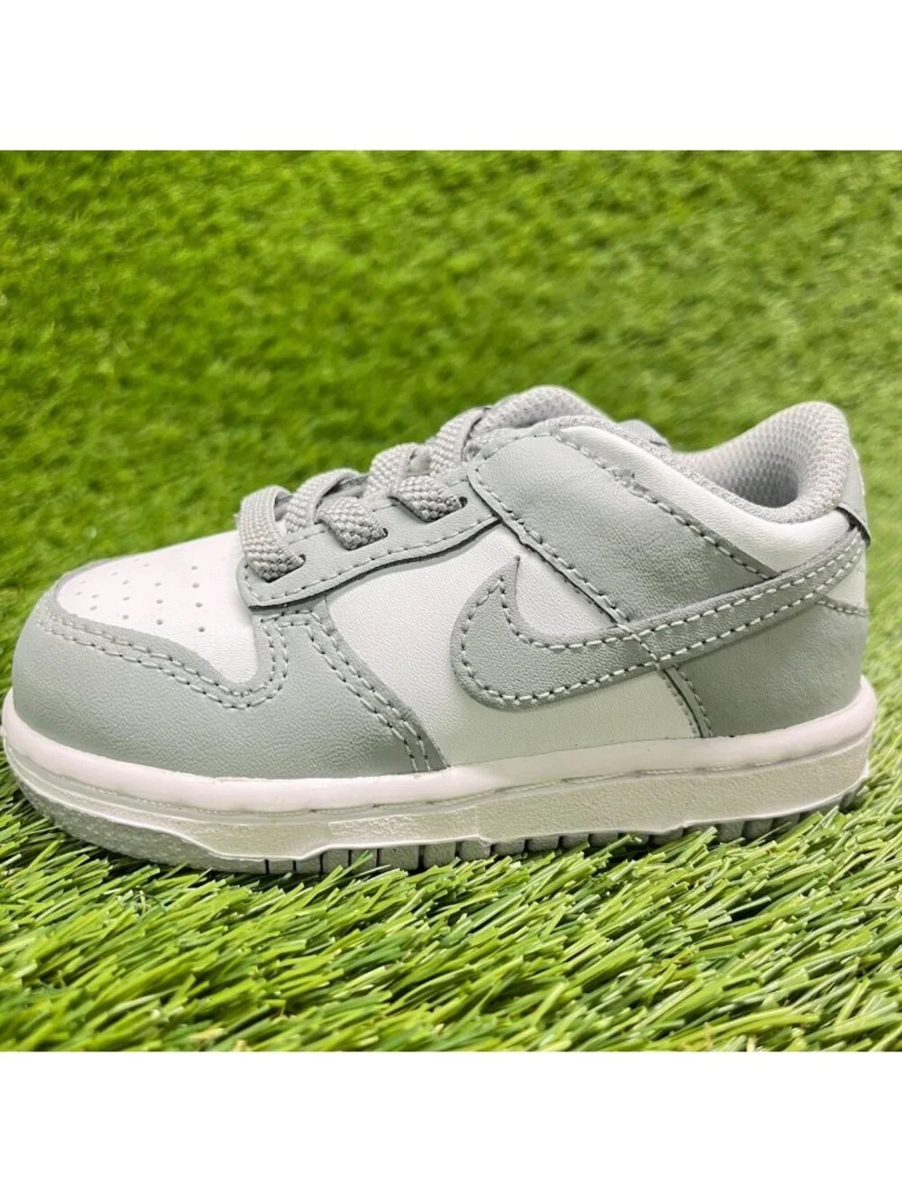 Nike Dunk Low Toddler Size 6C Gray White Athletic Walking Leather Shoes Sneakers